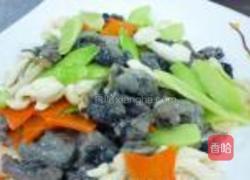 白玉菇炒乌鸡片的做法图解12