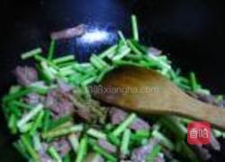 蒜台炒肉的做法图解6