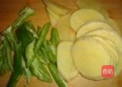 干煸鸡块的做法图解2