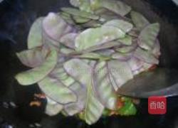 五花肉炒扁豆的做法图解6
