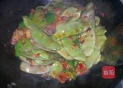 五花肉炒扁豆的做法图解7