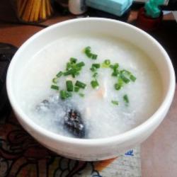 鲜甜三文鱼骨粥的做法[图]
