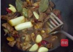 富贵牛腩煲的做法图解5