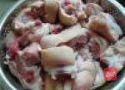 木耳猪蹄的做法图解1