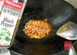 酸菜酱鱼丁面的做法图解11