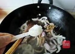 洋葱炒腰花的做法图解15