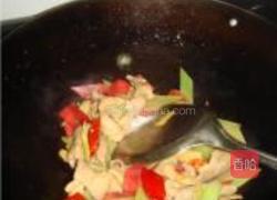 酸辣肥肠的做法图解22