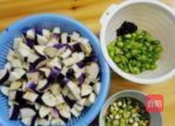 豉椒炒茄丁的做法图解2