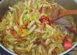 包菜小炒的做法图解6