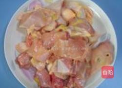 花胶红枣炖鸡的做法图解2