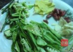 辣椒炒猪肝的做法图解2