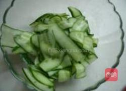 炝黄瓜片的做法图解3