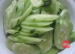 黄瓜煮昂刺鱼的做法图解2