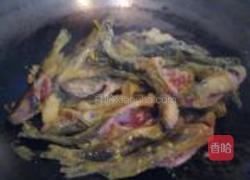 黄瓜煮昂刺鱼的做法图解4