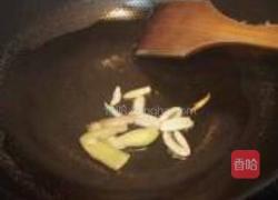酸菜焖米鱼胶的做法图解2