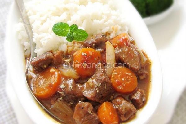 红酒炖牛肉饭