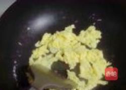 尖椒炒蛋的做法图解3