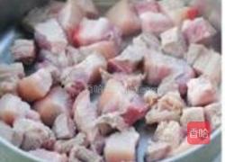 萝卜红烧肉的做法图解4