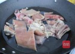 腊猪手煲萝卜的做法图解5