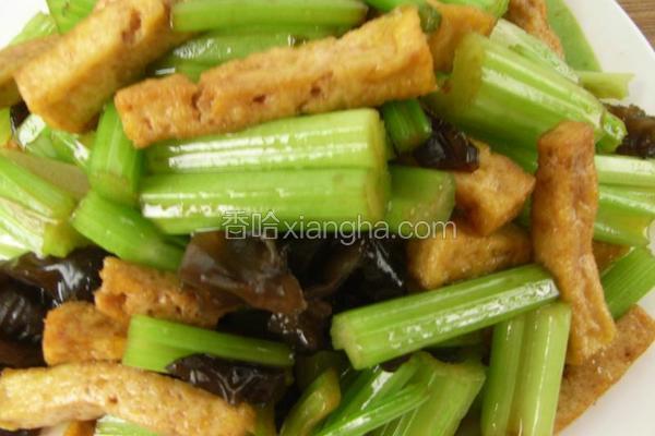 芹菜炒豆腐