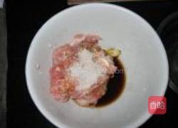 土豆红萝卜肉丸的做法图解2