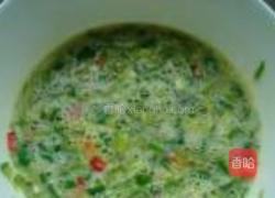 青红辣椒鸡蛋花的做法图解5