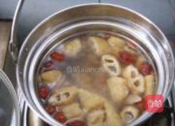 美容汤花胶炖鸡的做法图解11