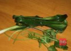 金针菇拌西兰花茎的做法图解4