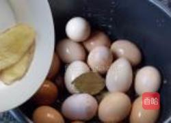 五香茶叶蛋的做法图解3