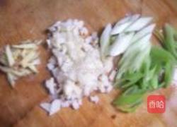 炖鲢鱼的做法图解2