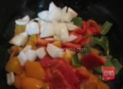 菠萝咕噜肉的做法图解8