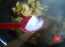 五花肉炒笋片的做法图解8