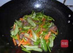 蒜苔爆鸡心的做法图解7