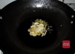 蒜苔爆鸡心的做法图解4