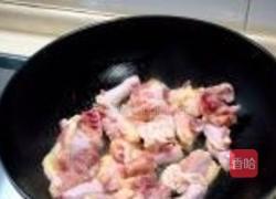 京味栗子烧鸡块的做法图解2