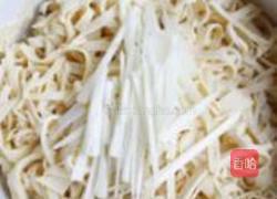炝拌干丝的做法图解5