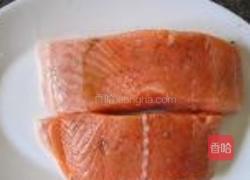 茴香头煎三文鱼的做法图解1