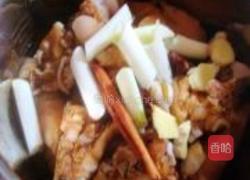 脱骨猪蹄的做法图解10