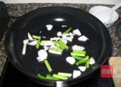 蒜苗血灌肠的做法图解8