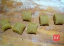 栗蓉月饼的做法图解3