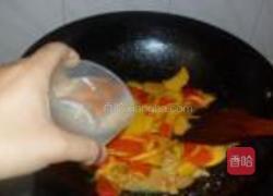 西葫芦炒南瓜皮的做法图解7