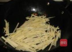 红椒丝炒土豆丝的做法图解3