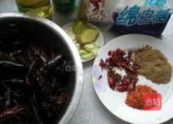 手抓十三香龙虾的做法图解1