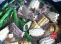 排骨豆角炖玉米的做法图解3