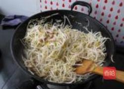绿豆芽炒肉的做法图解6