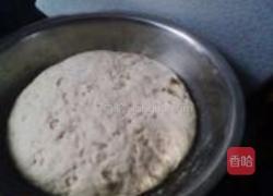 芹菜肉包子的做法图解3