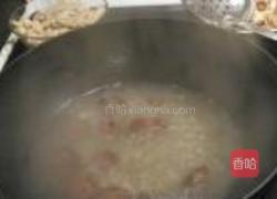 双菇炒鸡片的做法图解4