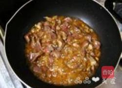 蒜香鸡胗炒乌冬的做法图解5