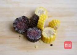 白果玉米排骨汤的做法图解6