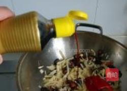 广西酸笋炒酱油肉的做法图解12